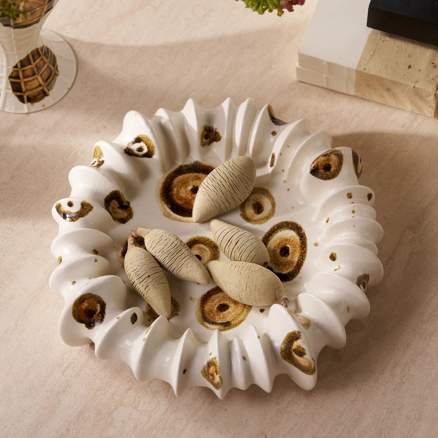 Nordic Creative Ceramic Pedest - Home Decor Exhibition recension och pris