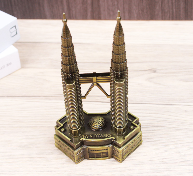Kuala Lumpur Twin Tower Models - Home Decor Kuala Lumpur recension och pris